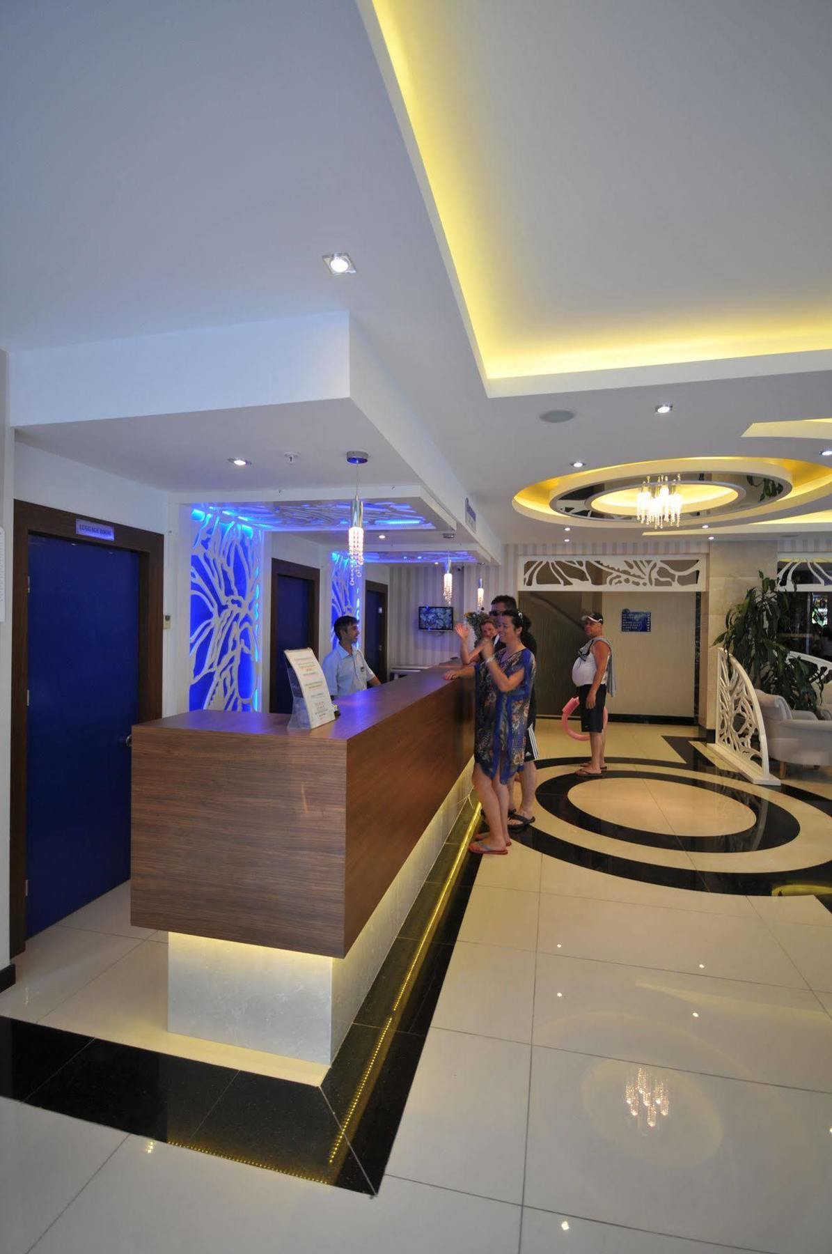 Hotel Kleopatra Micador