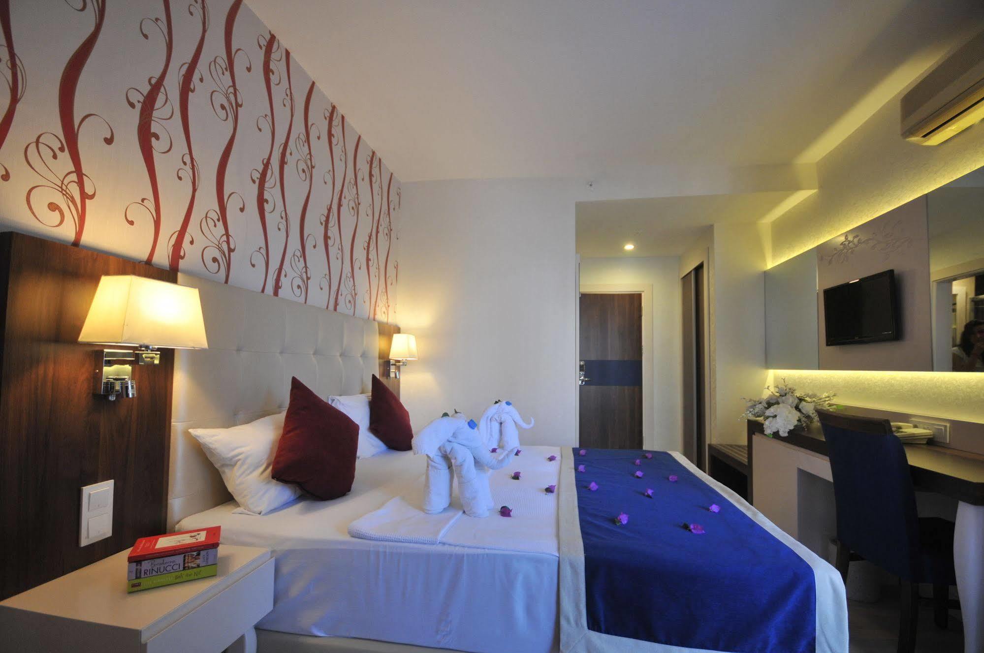 Kleopatra Micador 4*