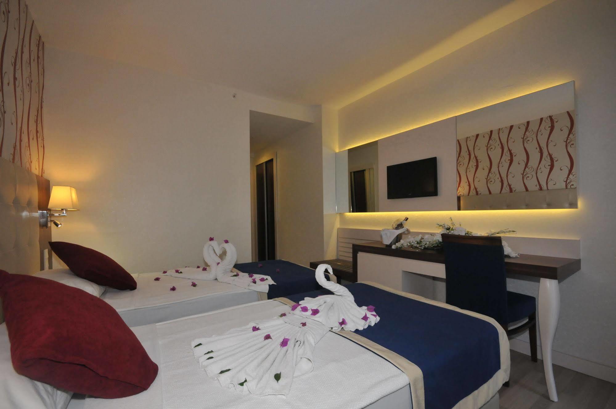Hotel Kleopatra Micador
