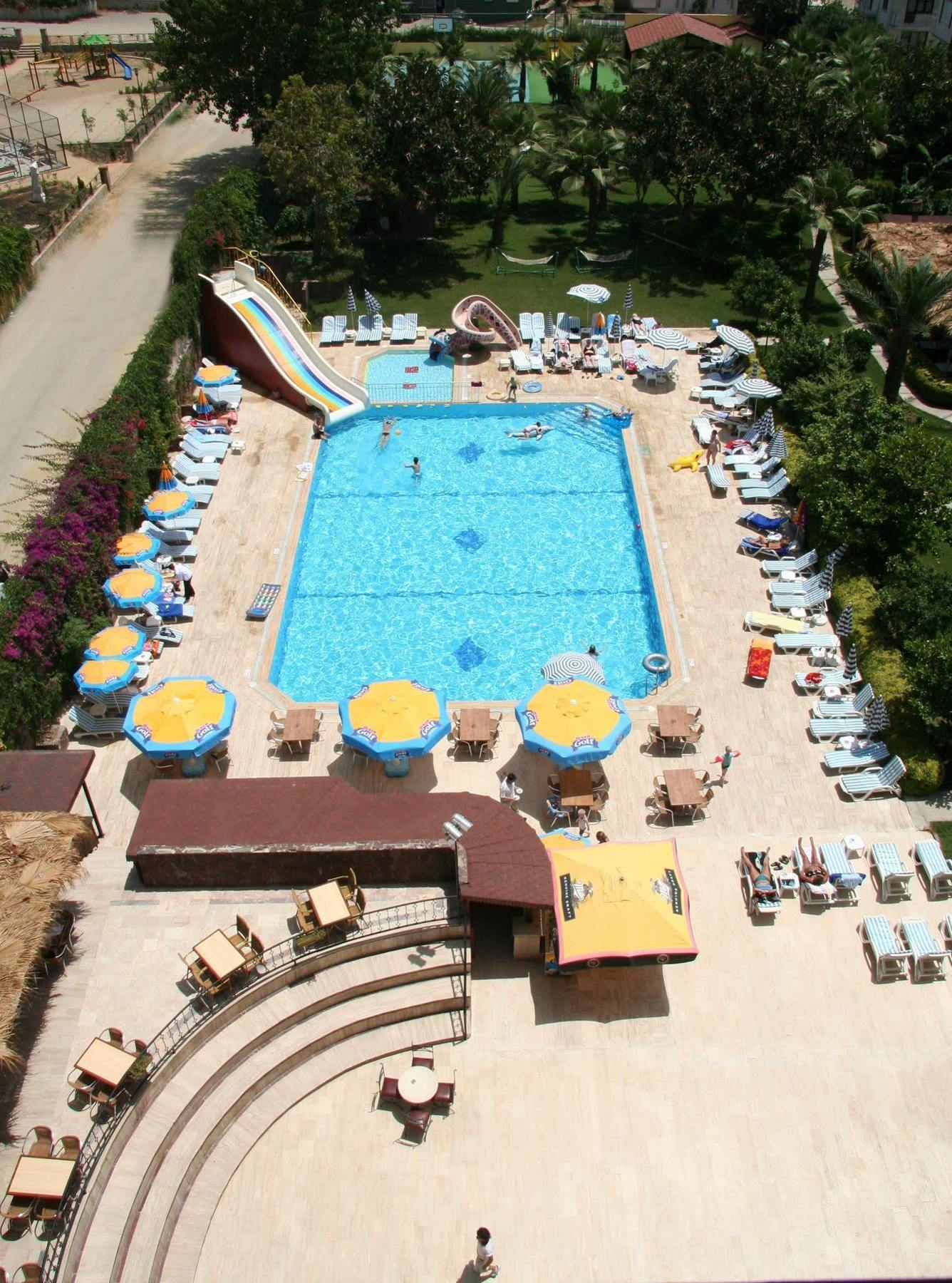 Elysee Garden Family Resort