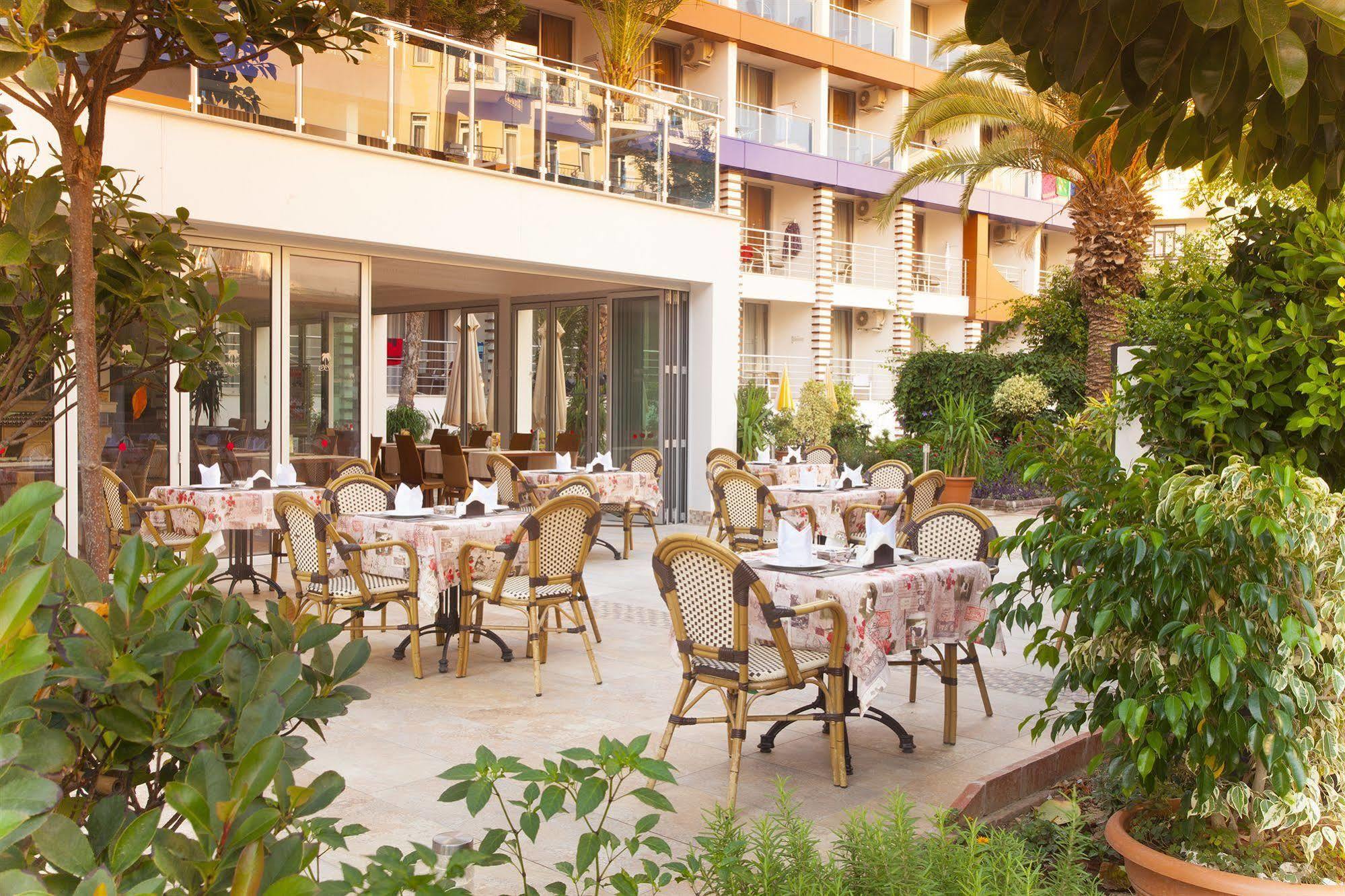 Gardenia Resort