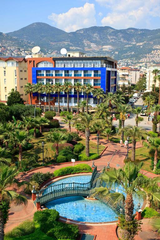 Resort Gardenia 4*