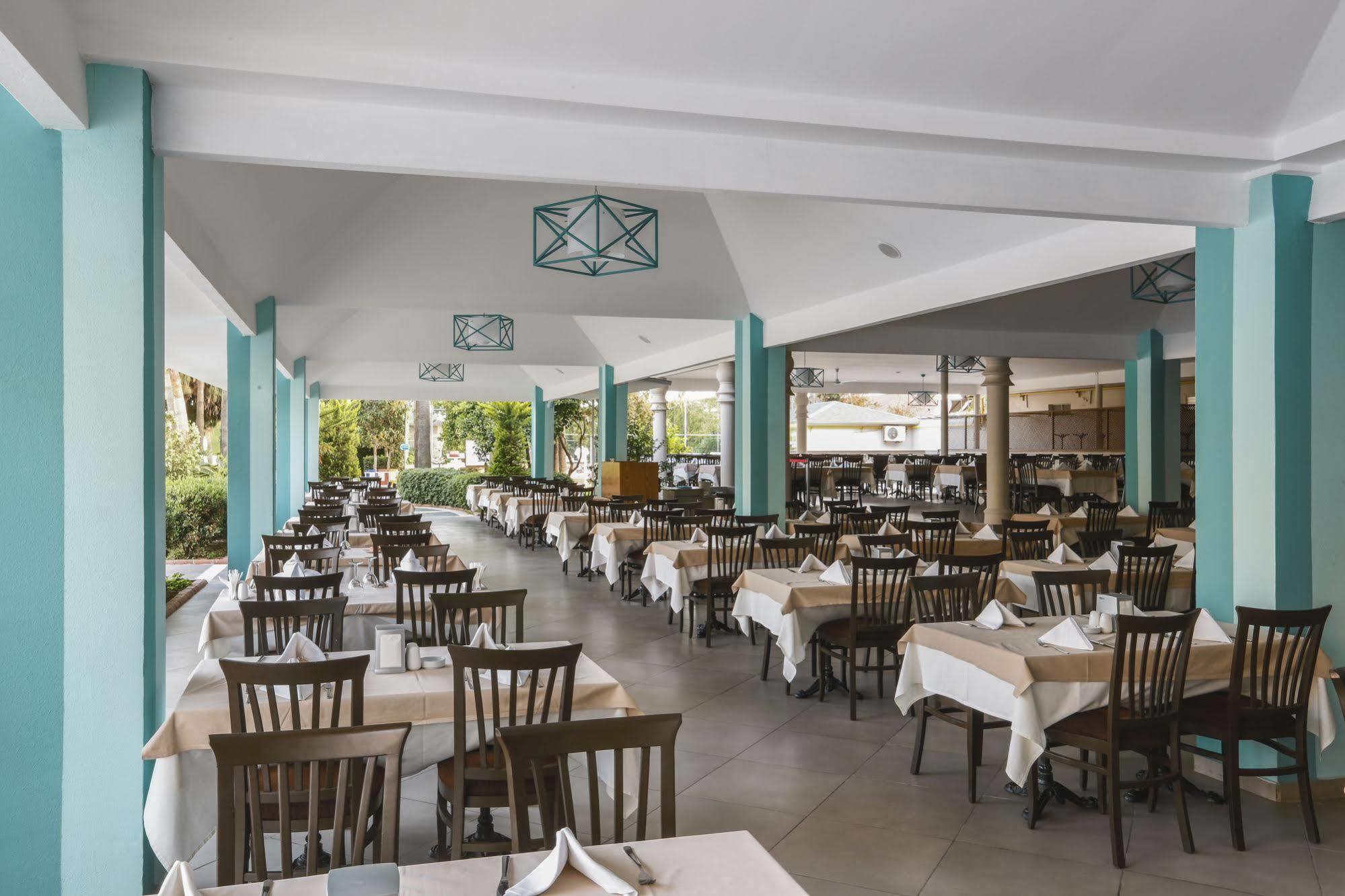 Hotel Insula &