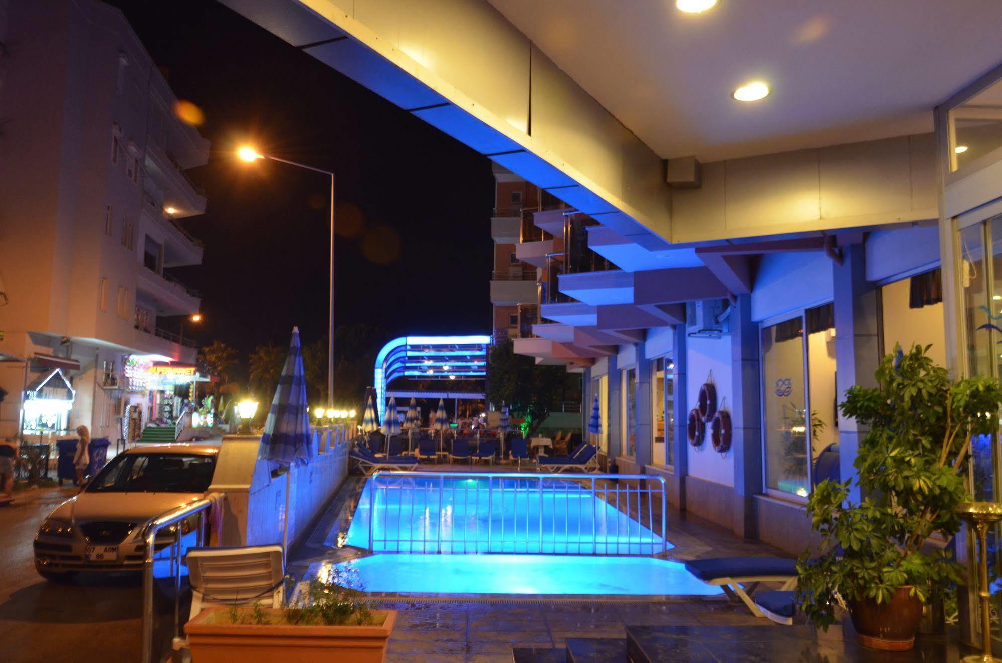 Kleopatra Balik 3*