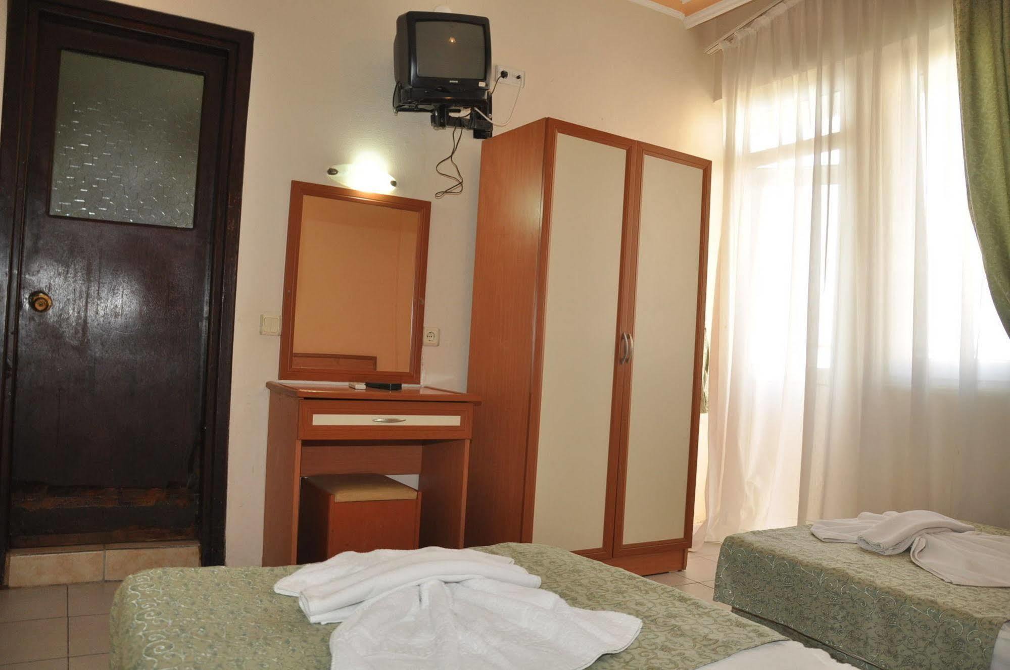 Hotel Kleopatra Alis 3*