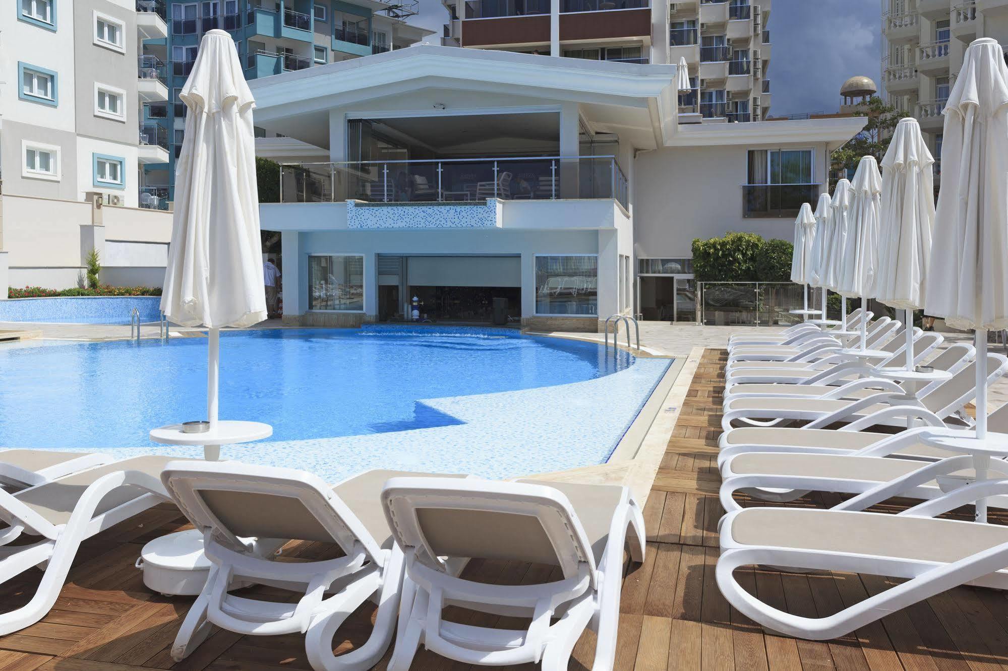Resort Xperia Saray