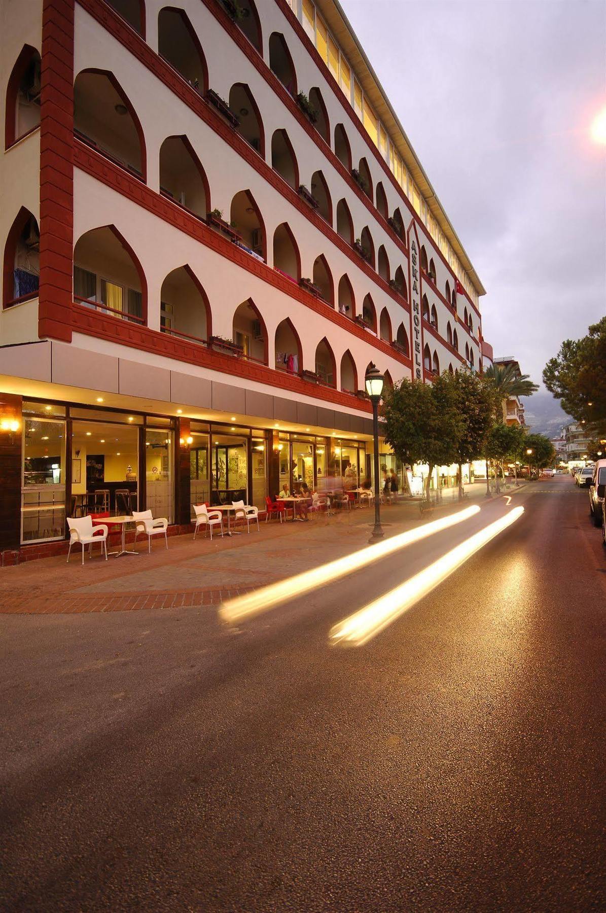 Aska Kleopatra Hotel 3*