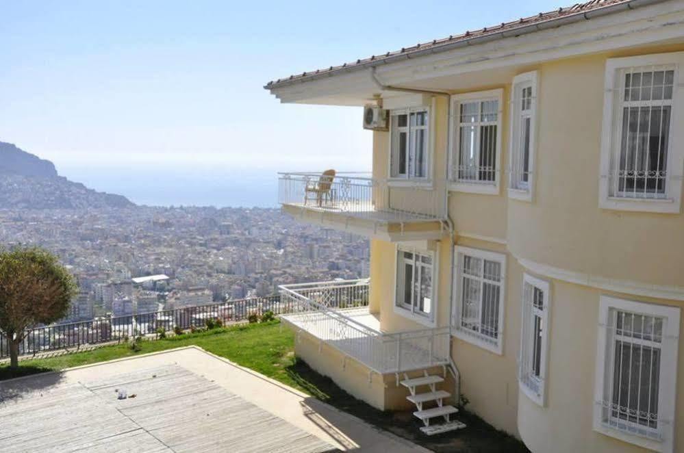 Deniz