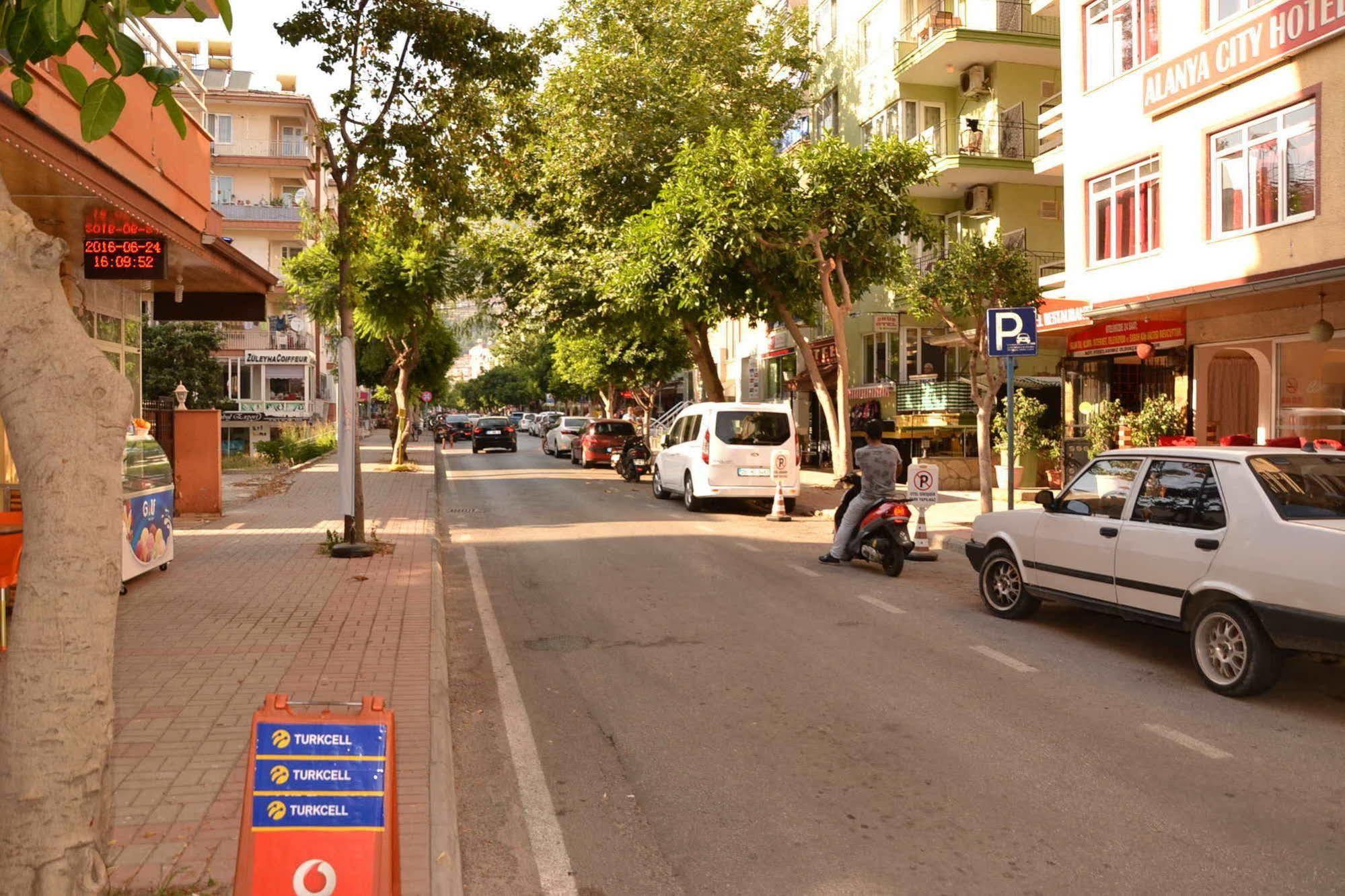 Huzuray 2* Alanya