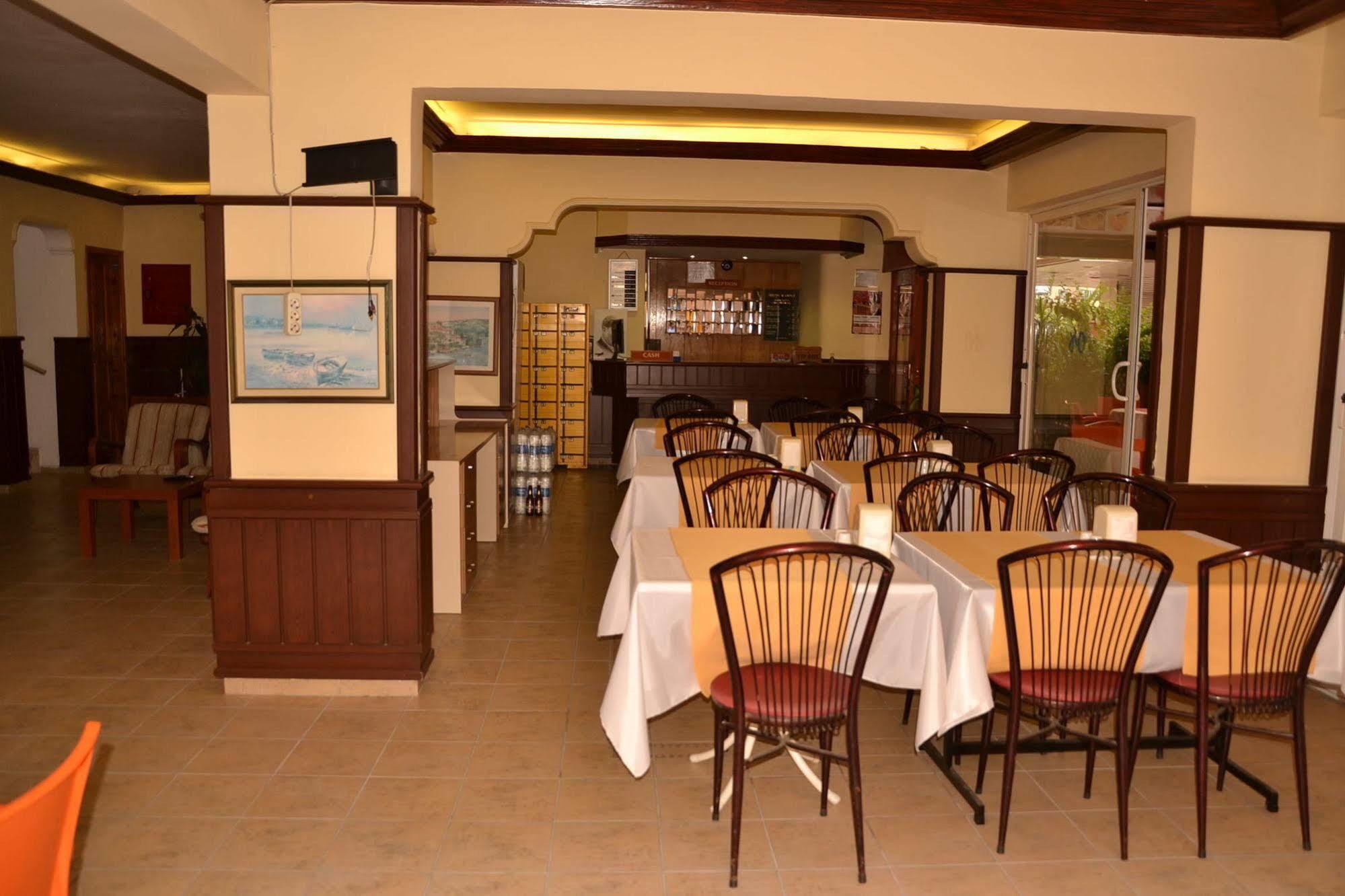 Hotel Huzuray 2*