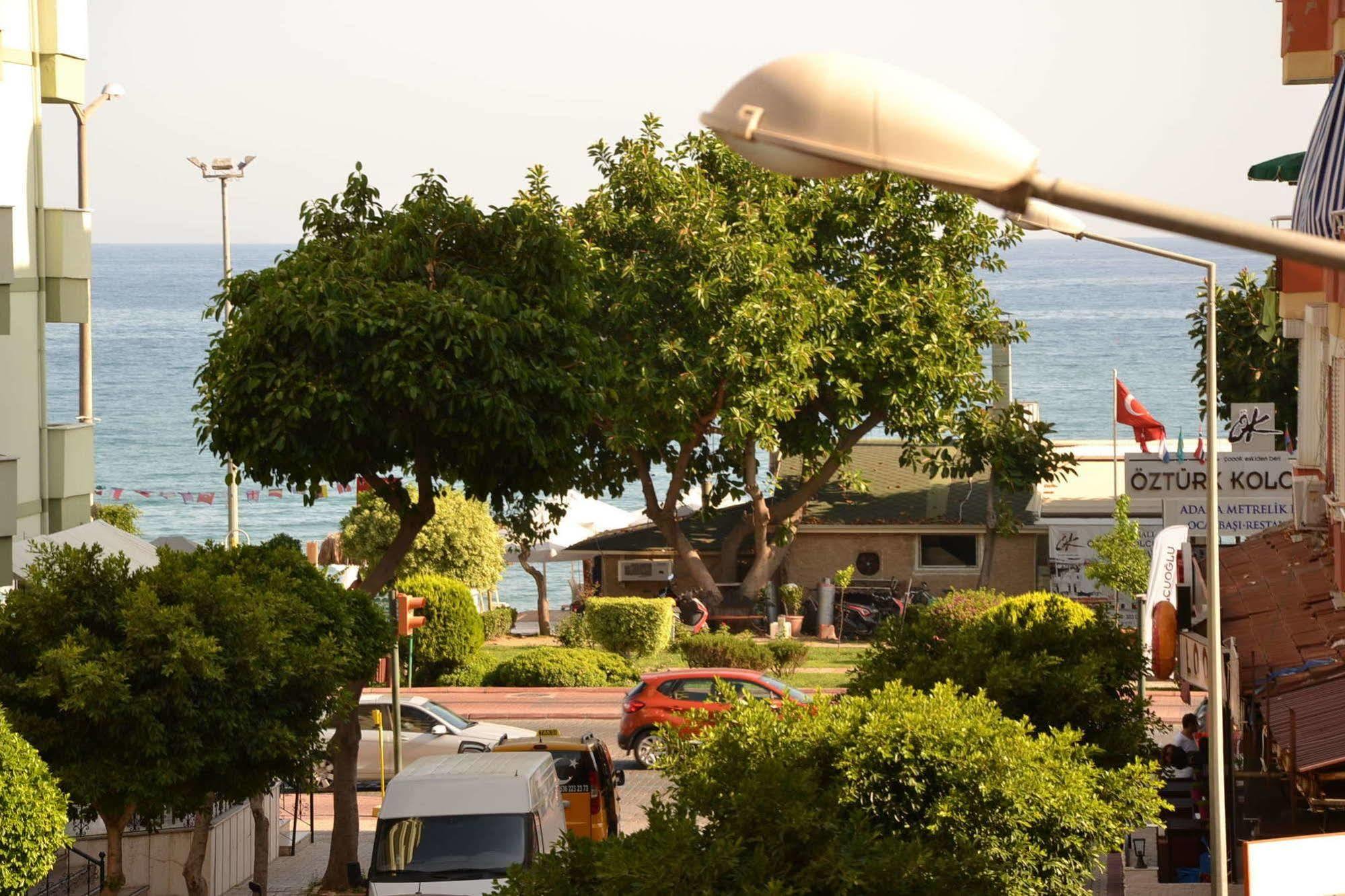 Huzuray Hotel