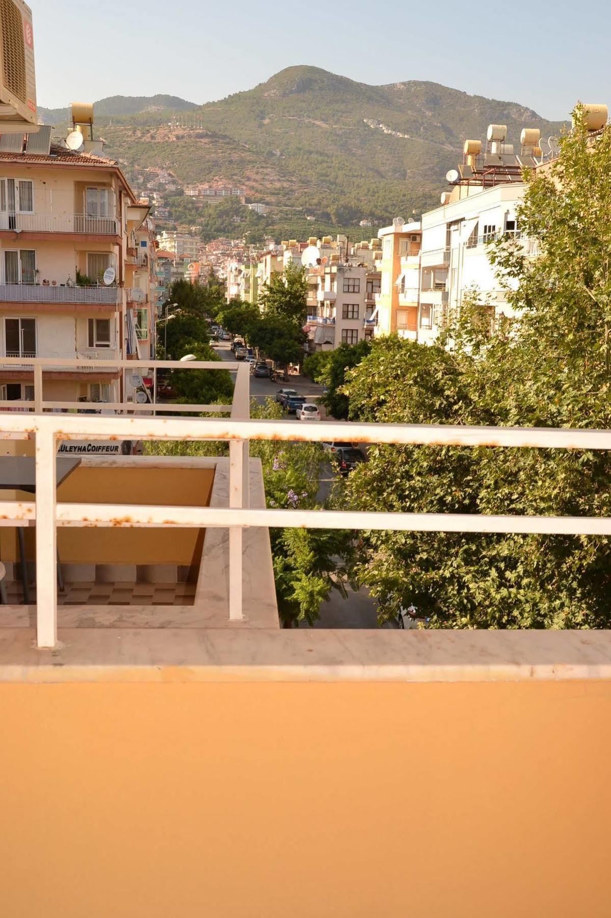Huzuray 2* Alanya