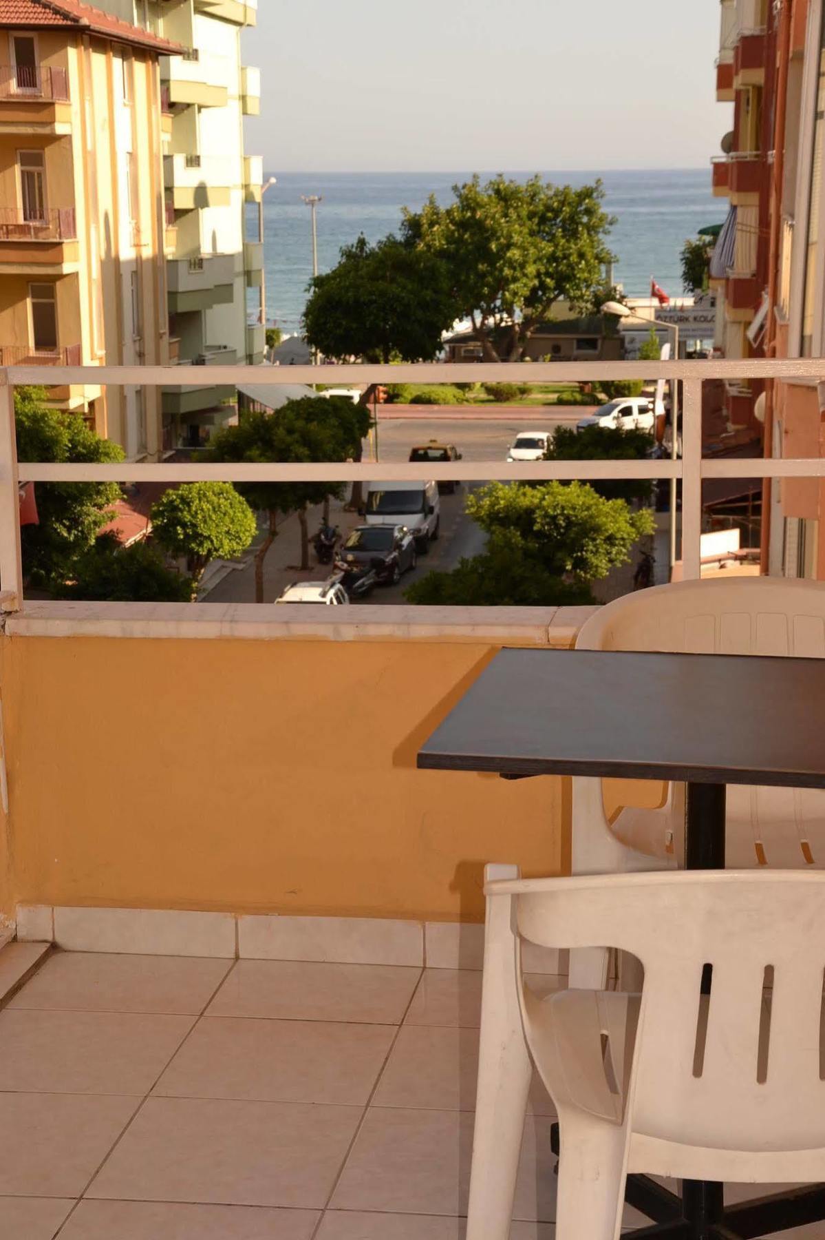 Hotel Huzuray