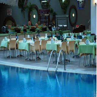 Okan Tower Aparthotel 3*