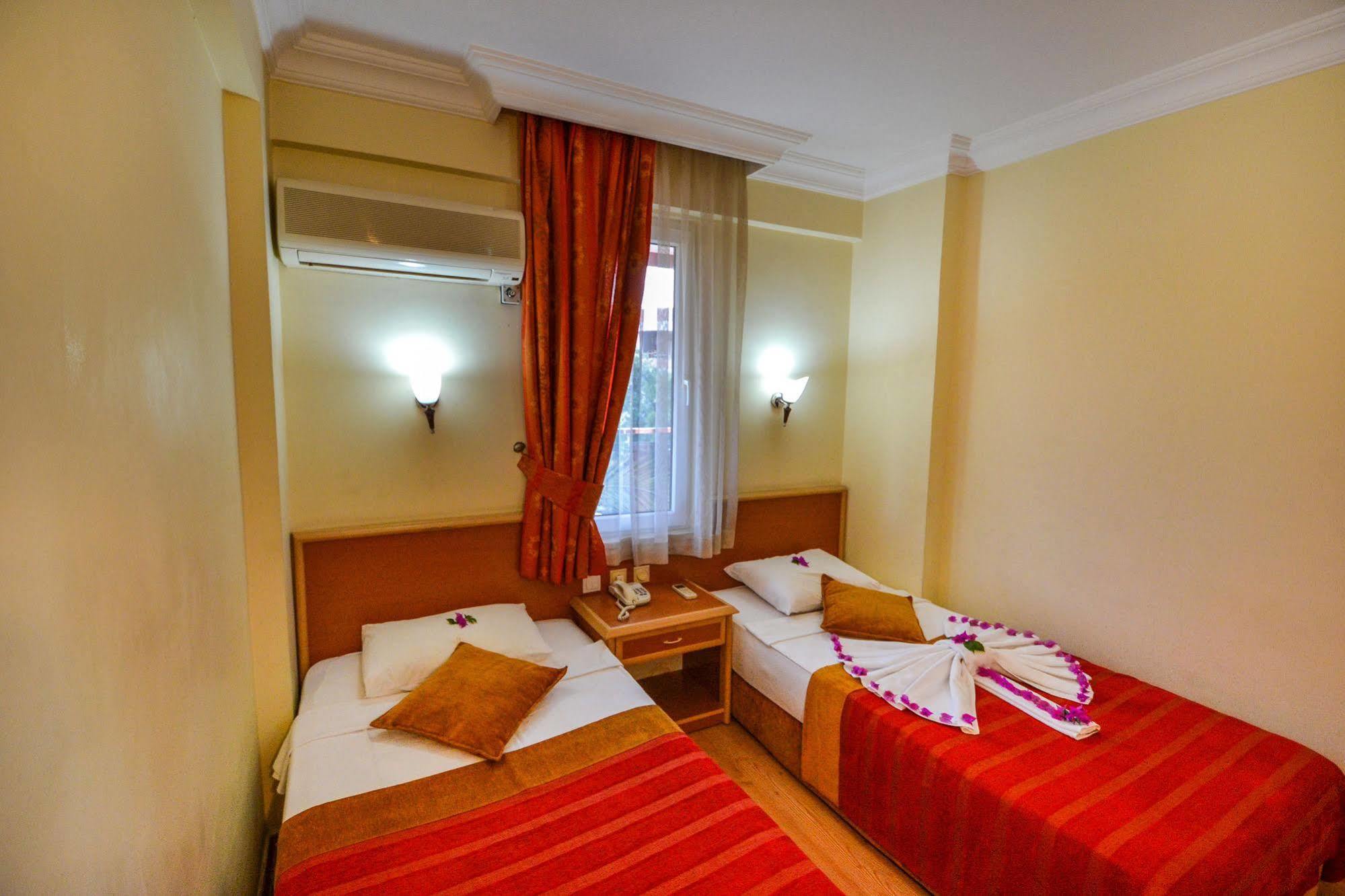 My Aparthotel 3*