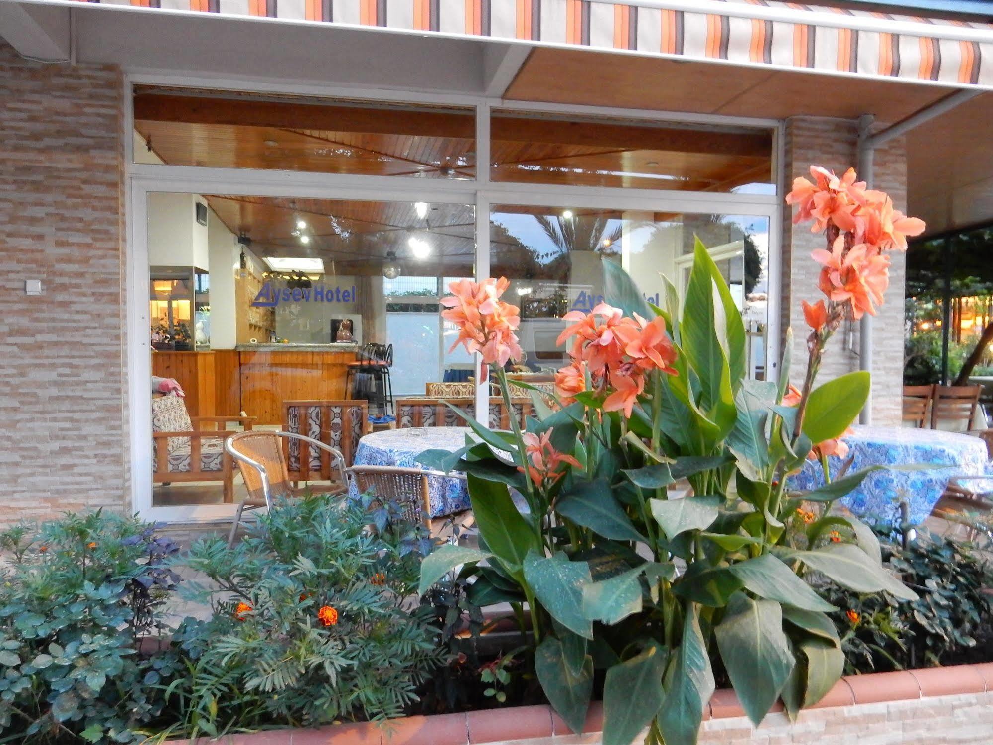 Hotel Aysev 2*
