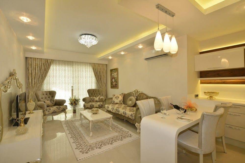 Otel Calista, Empire, Seven Stars