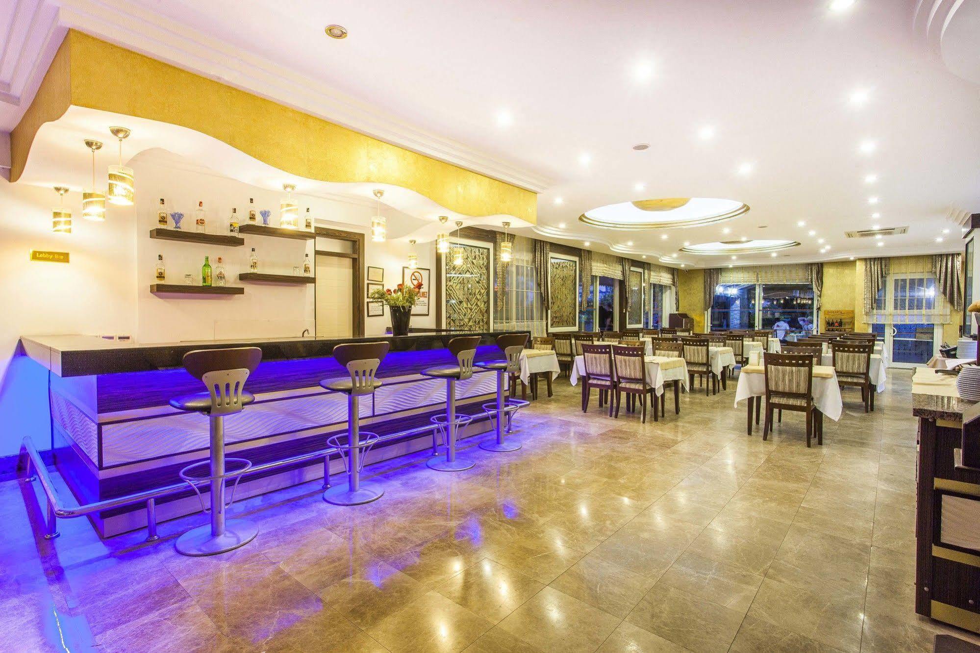 Kleopatra Alis 3* Alanya