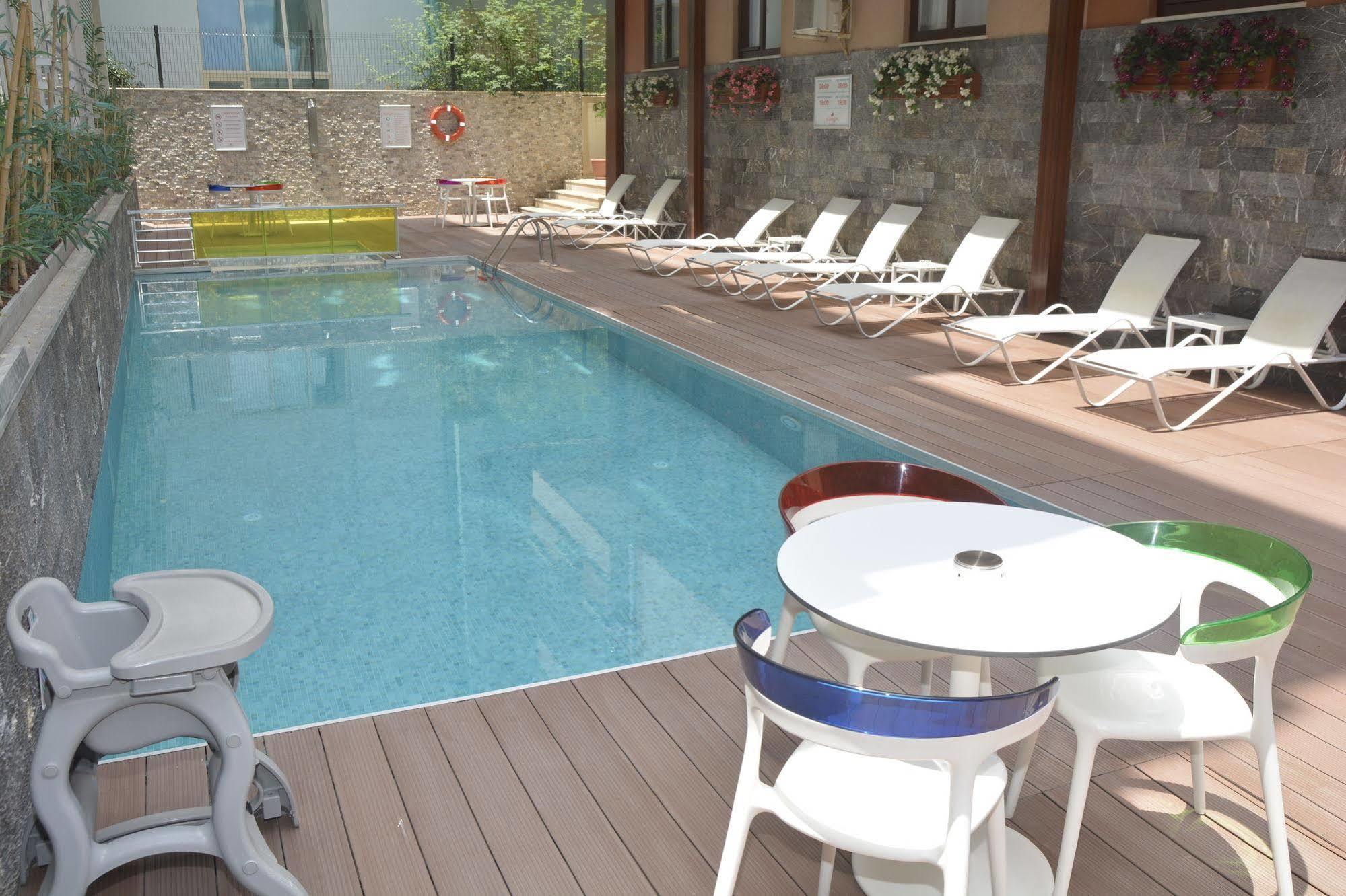 Saray Aparthotel