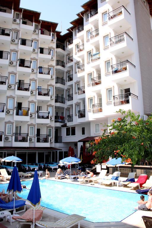 Hotel Aroma 3*