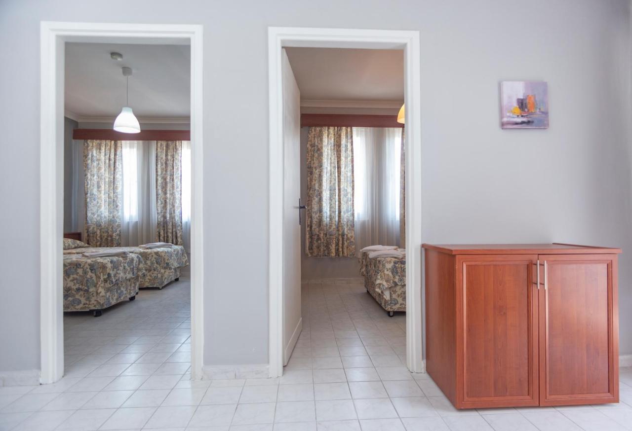 The S & Aparthotel