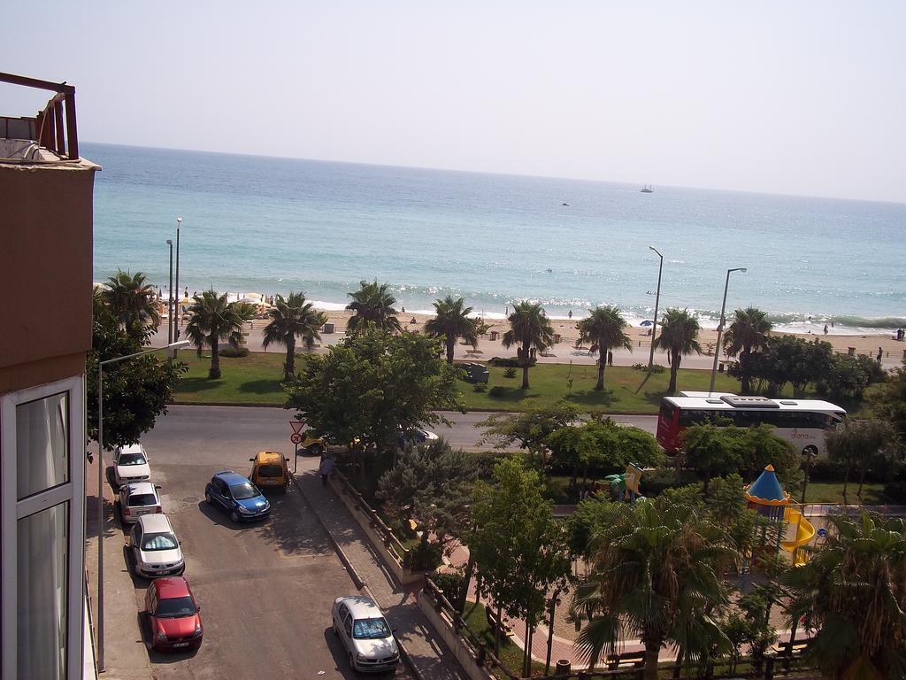 Kleopatra Alis Hotel 3*