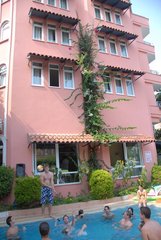 Princess Aparthotel 2*