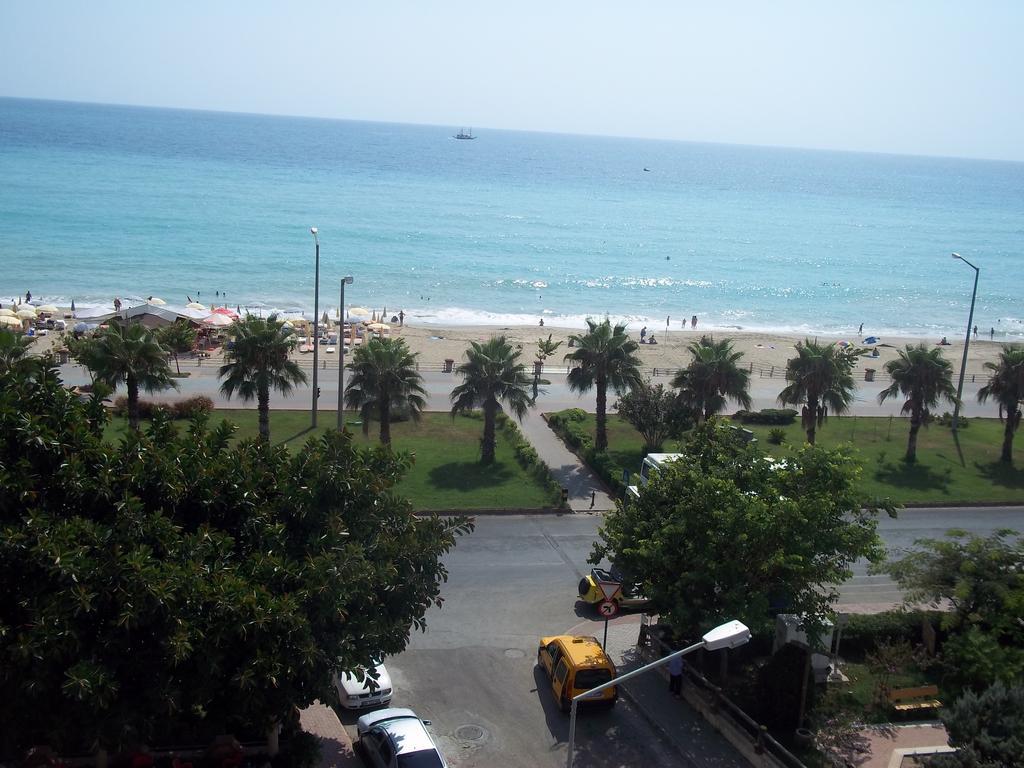 Kleopatra Alis Hotel 3*