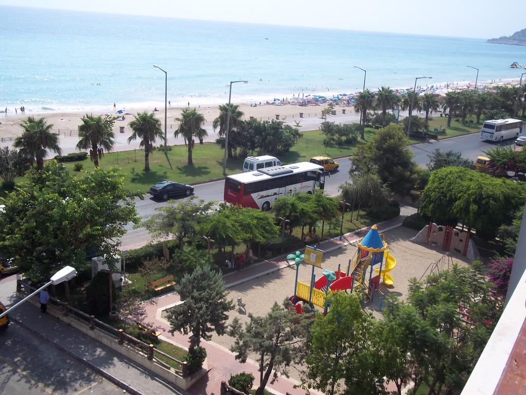 Hotel Kleopatra Alis 3*