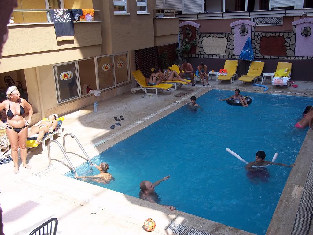 Hotel Kleopatra Alis 3*
