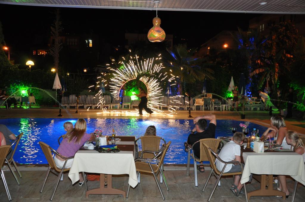 Aparthotel Kleopatra South Star 3*