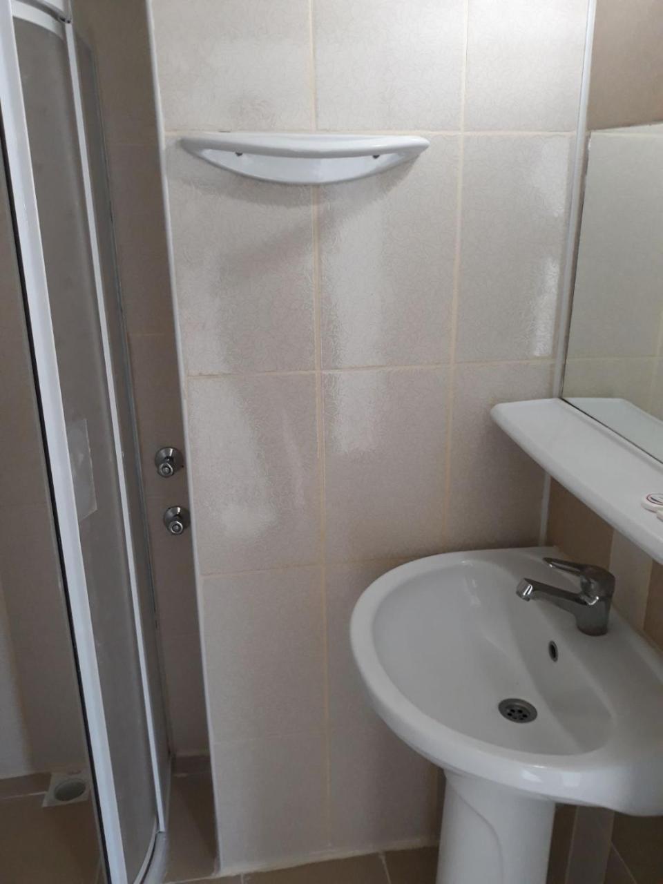 Glaros Hotel 2*