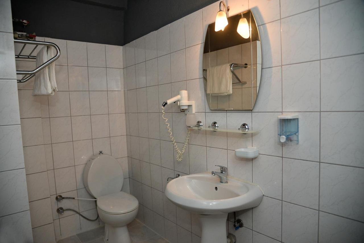 Melody Bed & Breakfast 2*