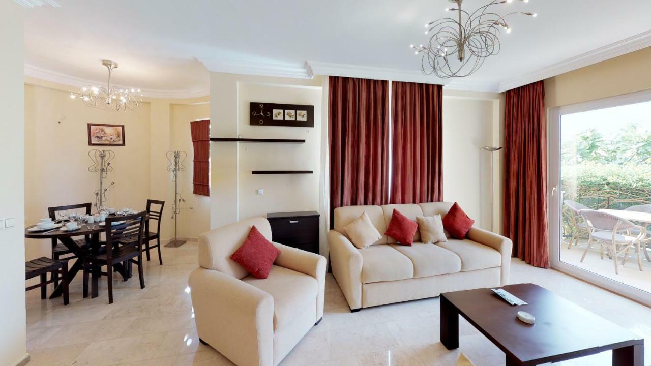 Gold 1 Bedroom