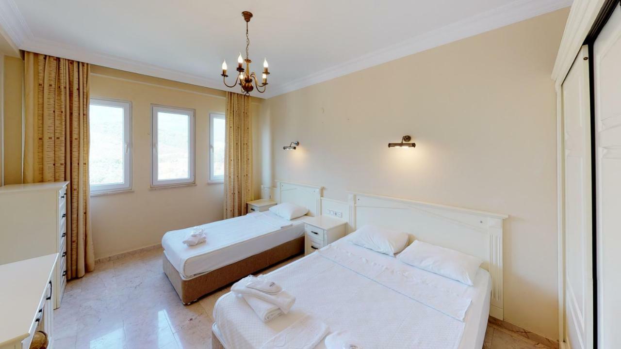 Gold City 2+1 With Free Aquapark Villa