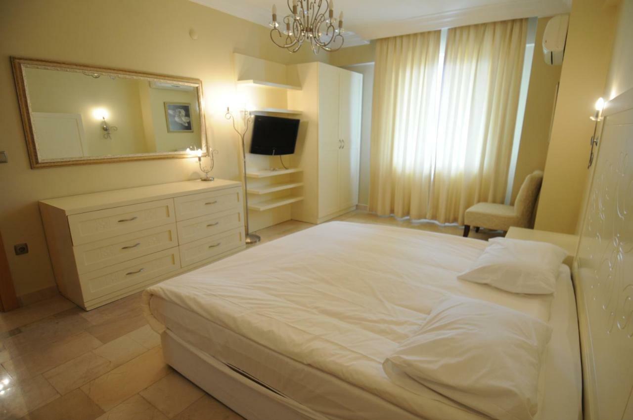 Apartment Gold City 2b2b Penthouse Main Building With Free Aqua Park *
