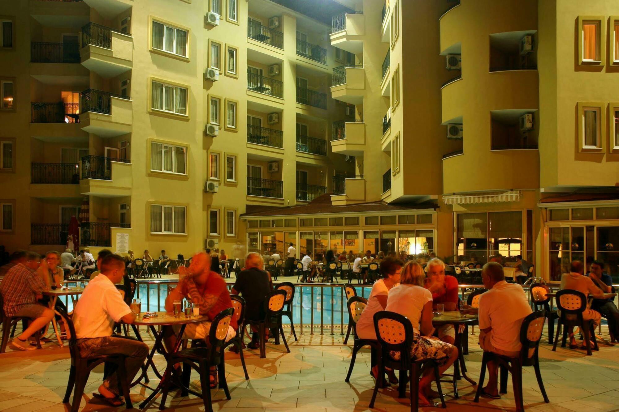 Resort Kleopatra Royal Palm 4*