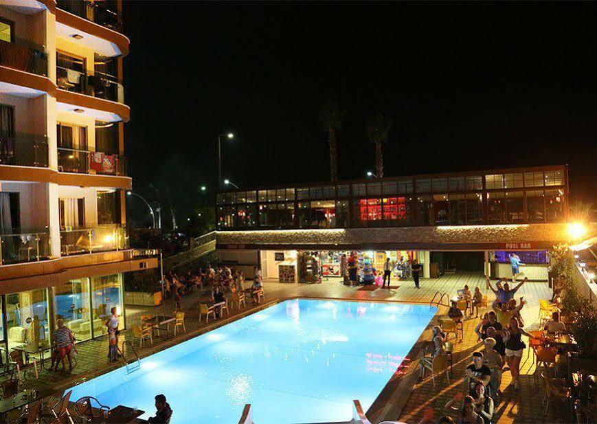 Grand Bayar
