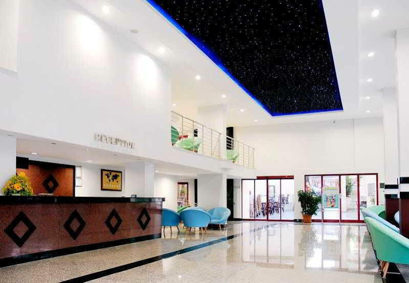 Hotel A11 Obakoy 4*