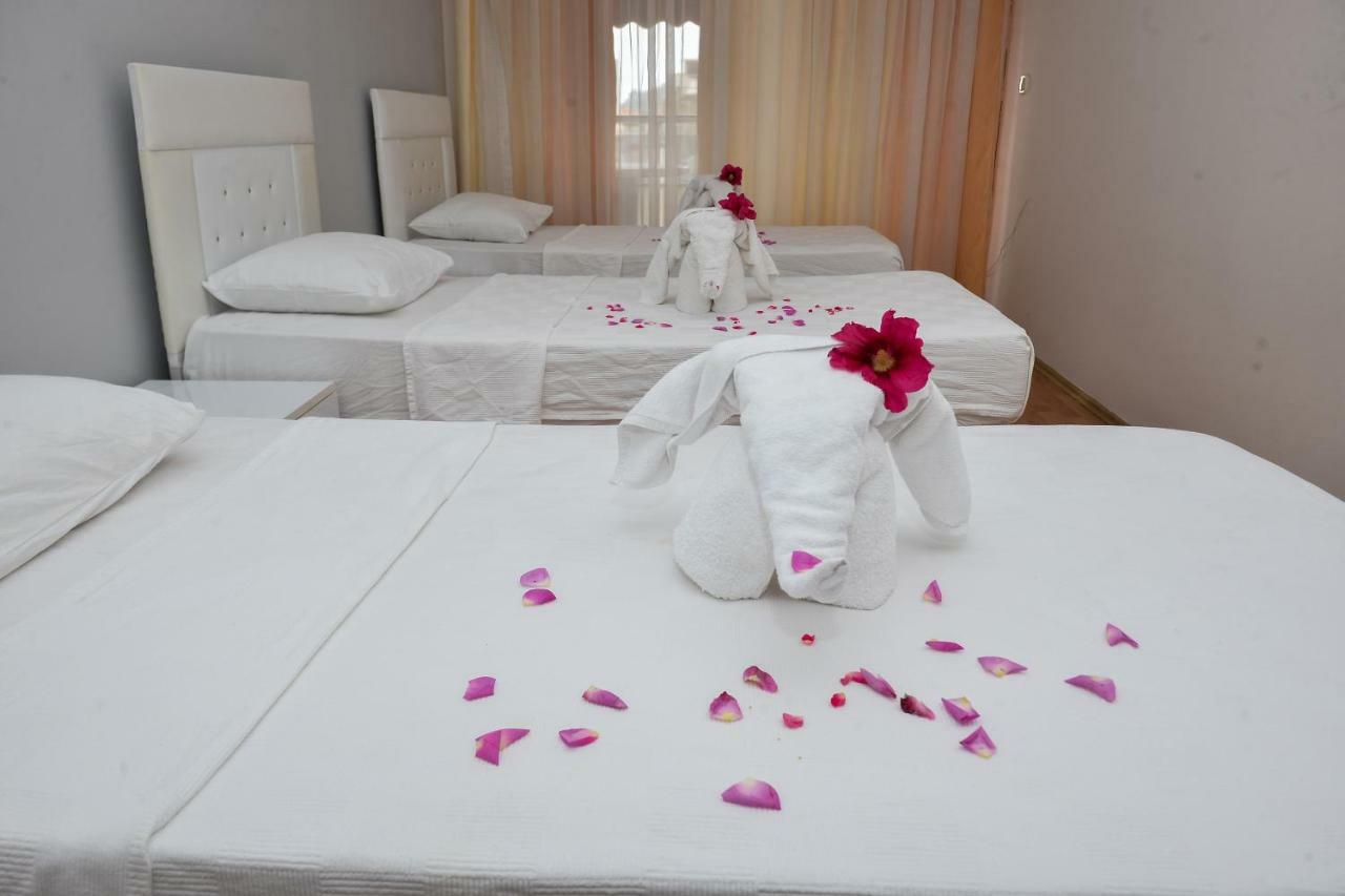 Melody Bed & Breakfast 2*