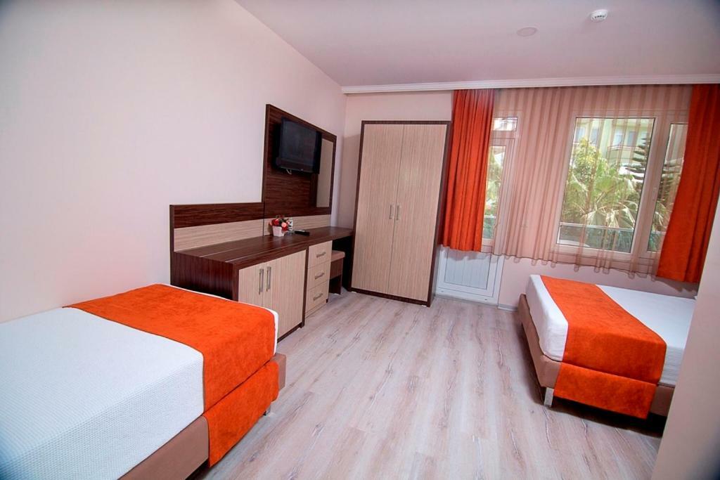 Enki Hotel