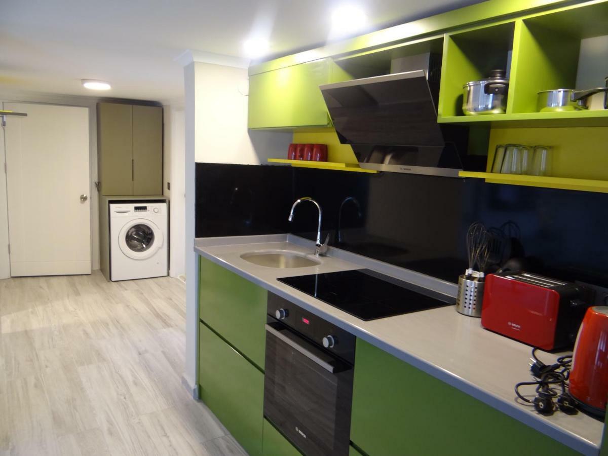 Twin Aparthotel 3*