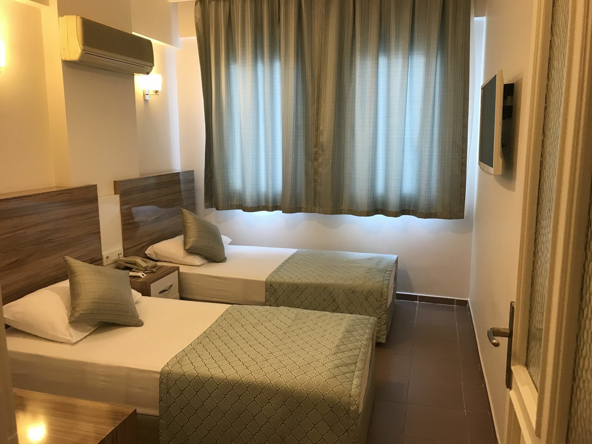 Aparthotel Narcis 5*