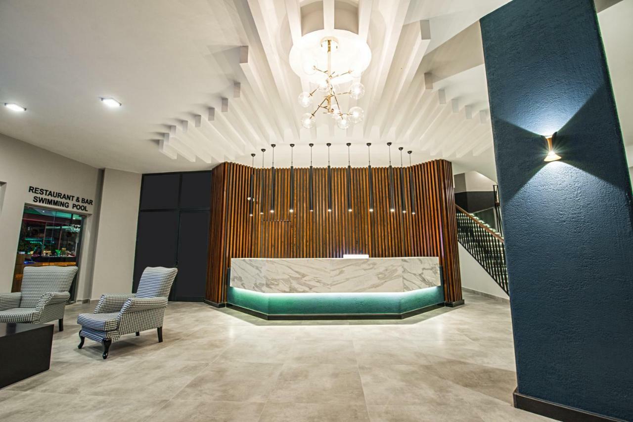 Kleopatra Tower Aparthotel