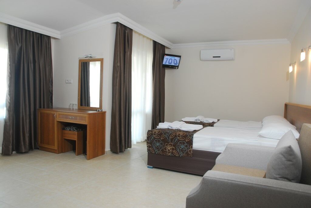 Hotel Pera 3*