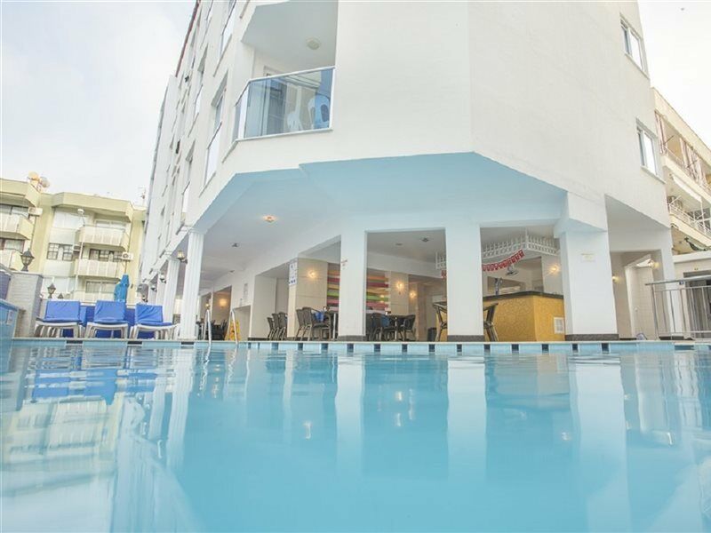 Cleopatra Golden Hotel 4*