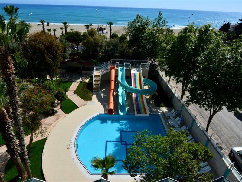 Ananas Hotel