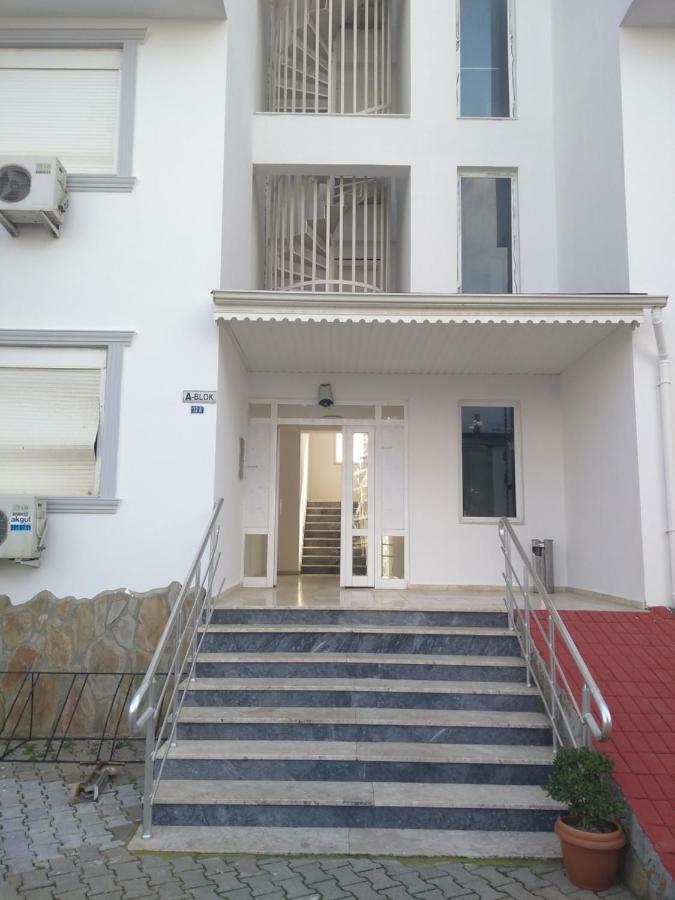 Galaxy 3 Apartment