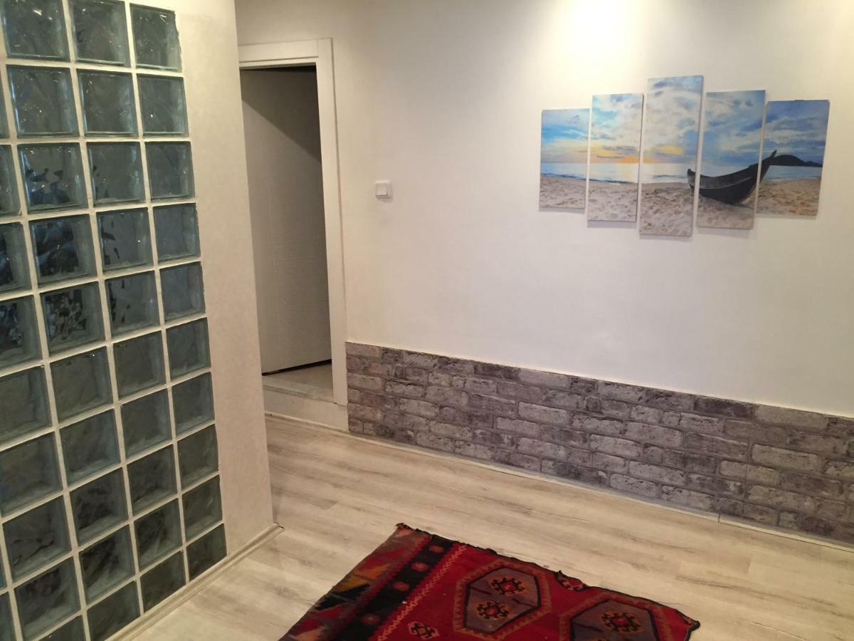Sude Apartment