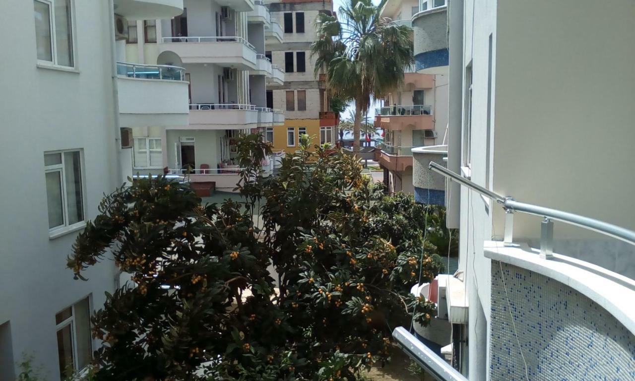 Manolya Apartment. Alanya, Center Apartment *